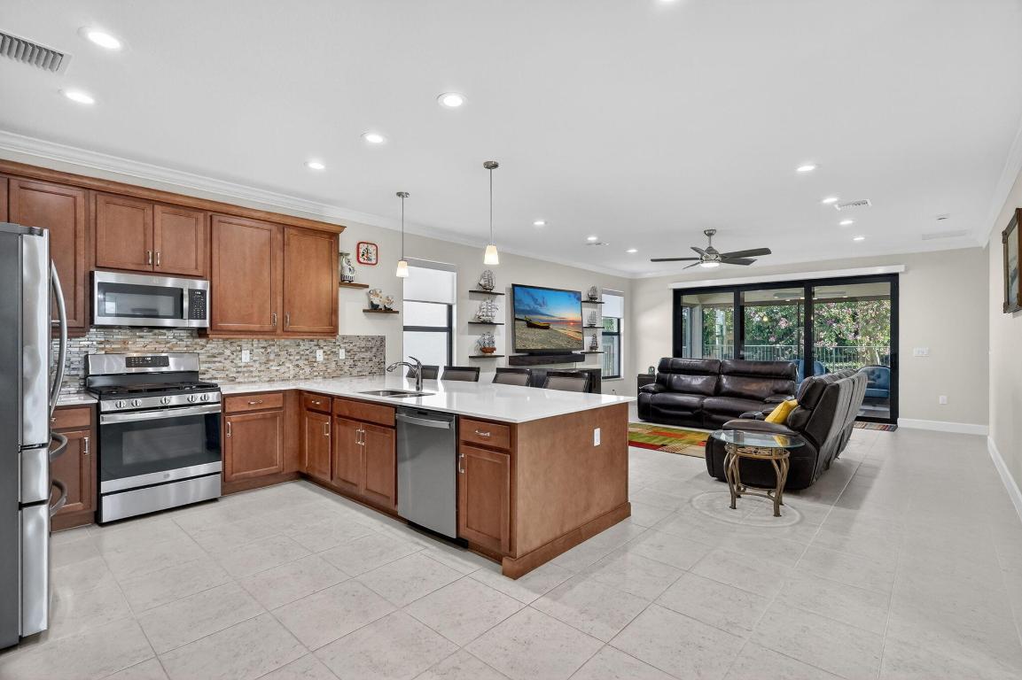 RIVERLAND PARCEL B - PLAT SIX - Residential