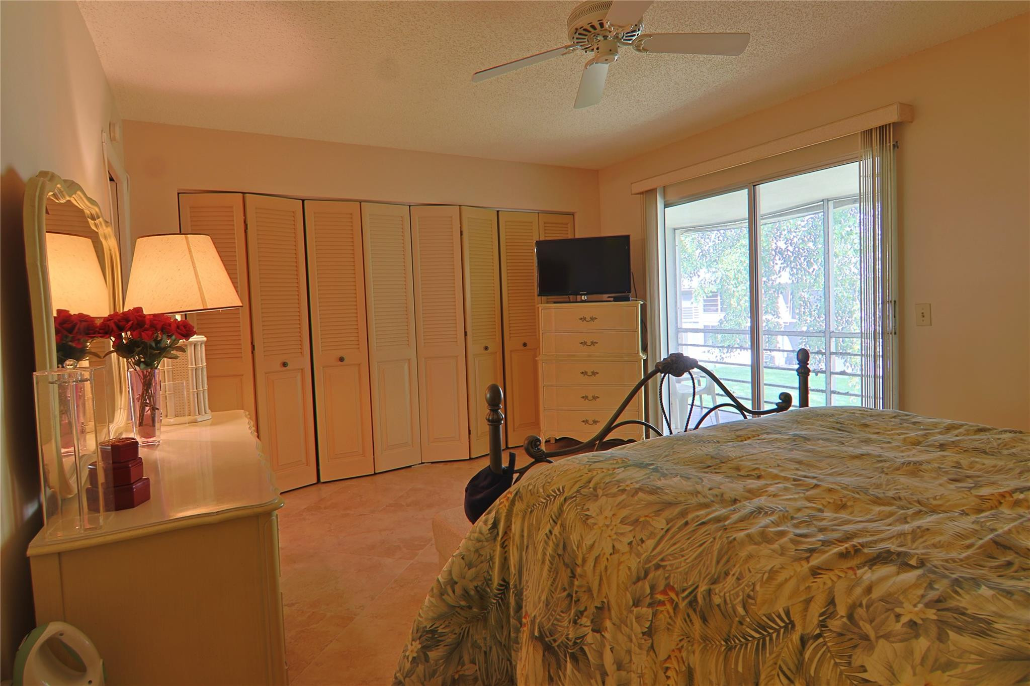 RICHMOND D CONDO - Residential