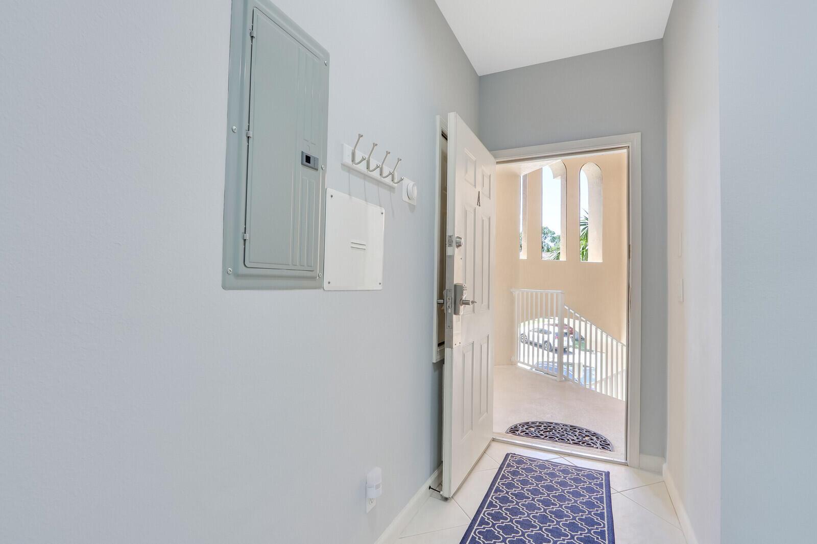 CASTLE PINES CONDOMINIUM - Residential Lease