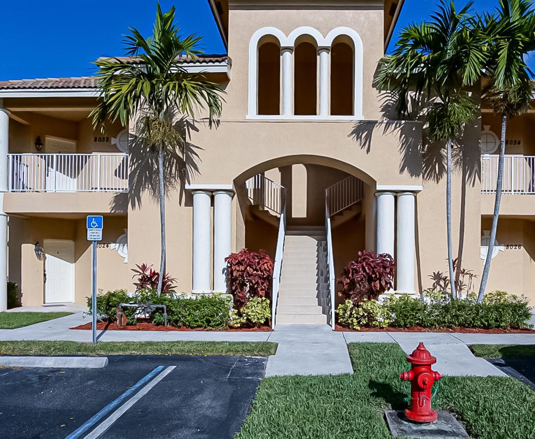 CASTLE PINES CONDOMINIUM - Residential Lease