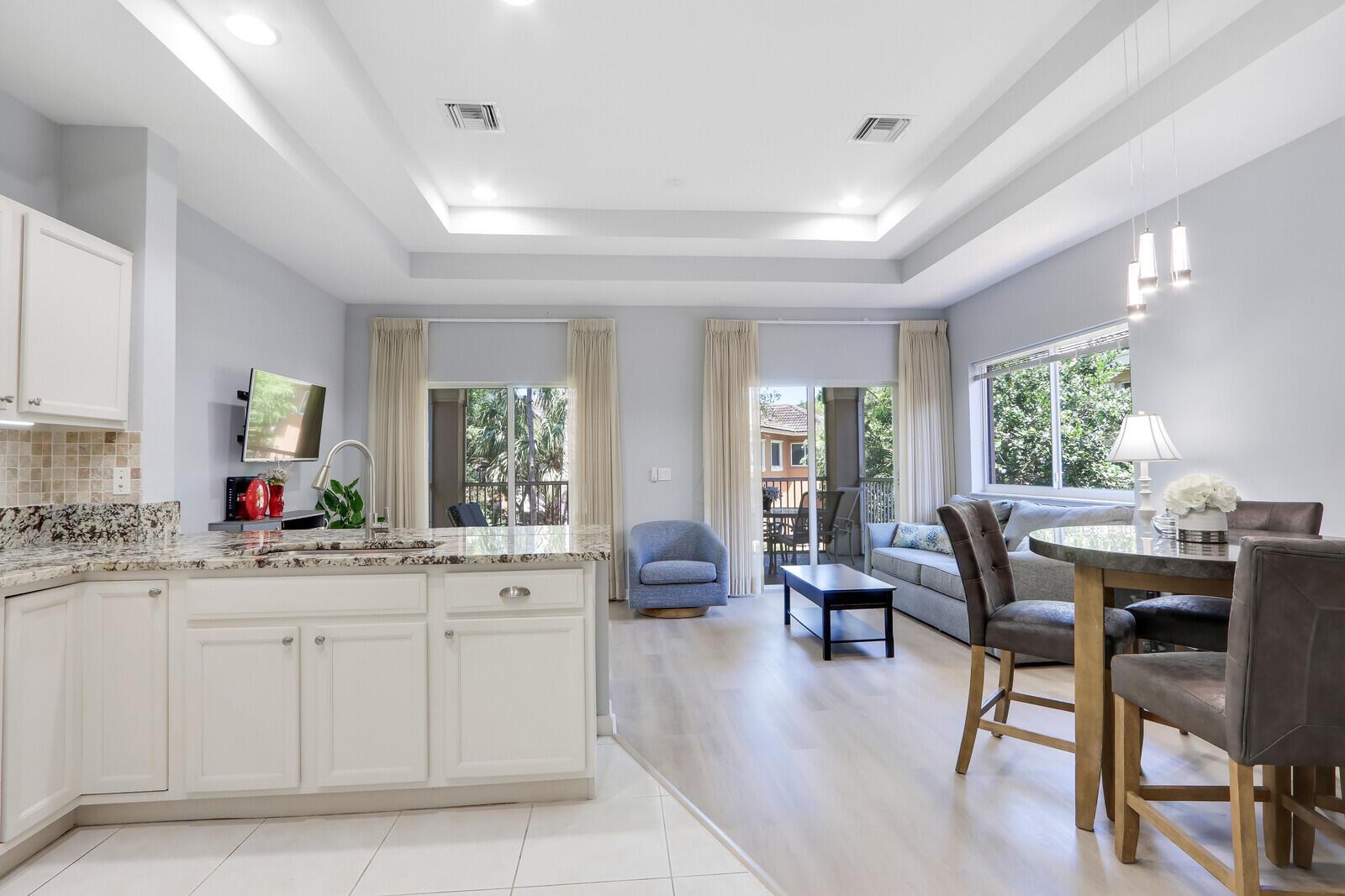 CASTLE PINES CONDOMINIUM - Residential Lease