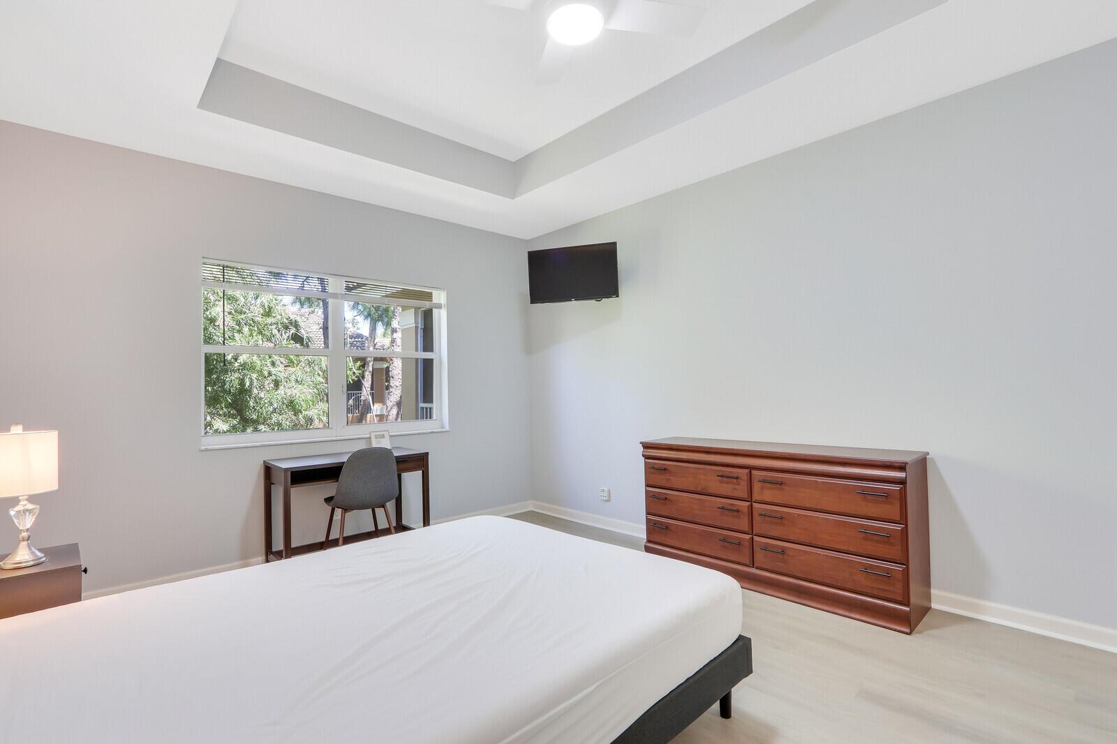 CASTLE PINES CONDOMINIUM - Residential Lease