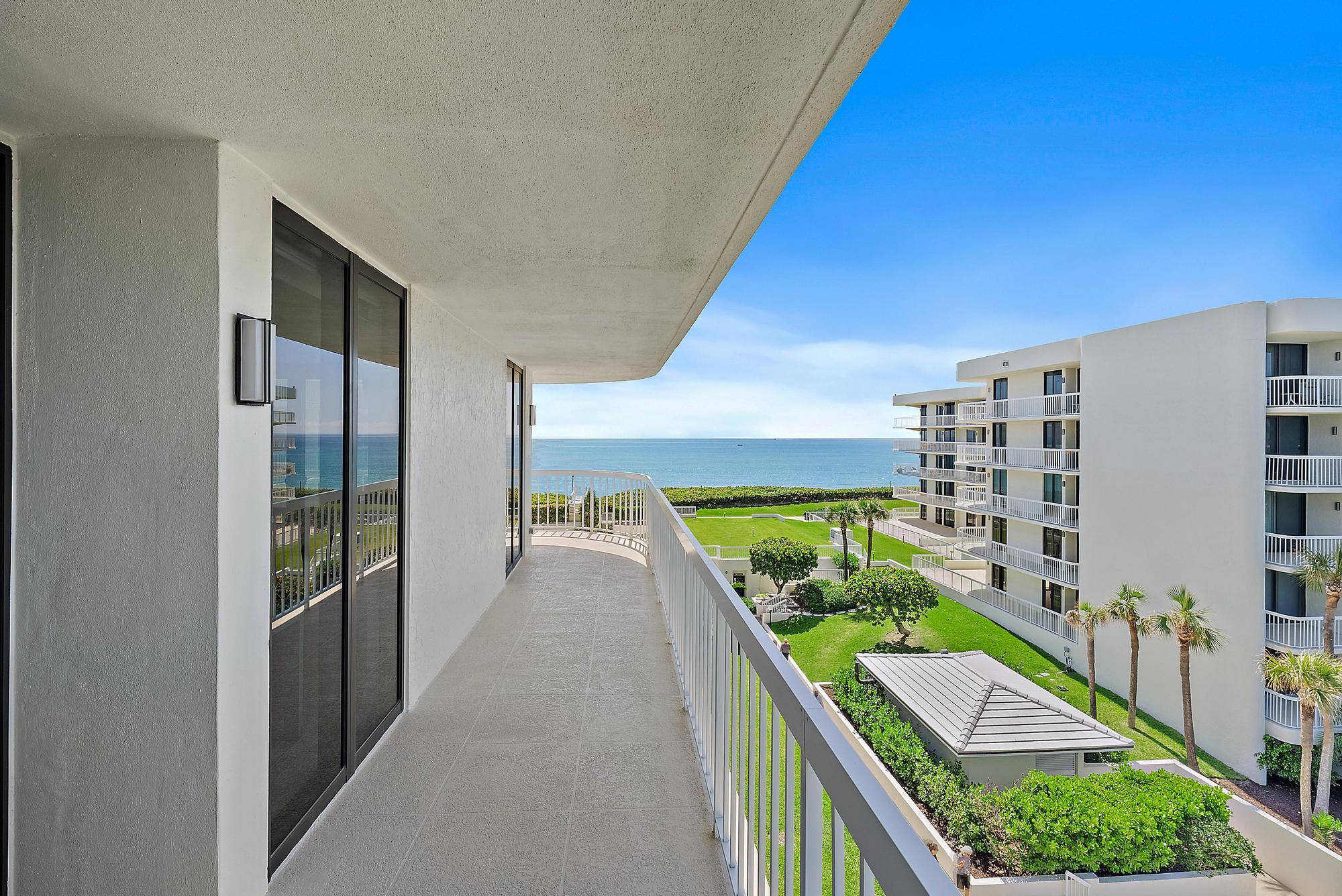MERIDIAN OF PALM BEACH CO - Residential Lease