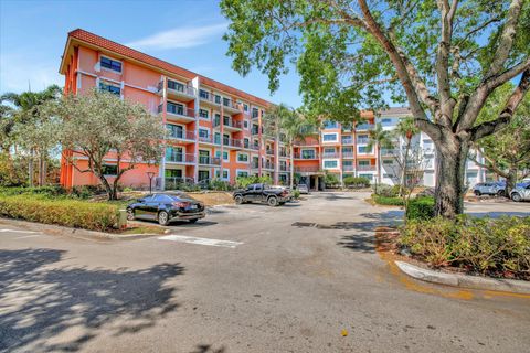Condominium in Fort Lauderdale FL 900 River Reach Drive Dr.jpg