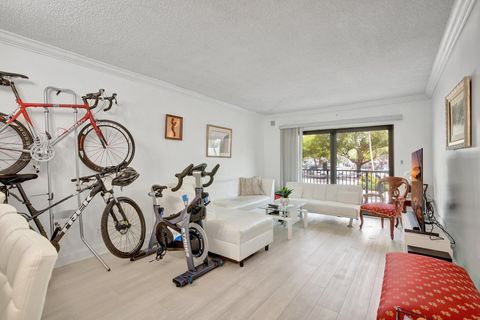 Condominium in Fort Lauderdale FL 900 River Reach Drive Dr 5.jpg