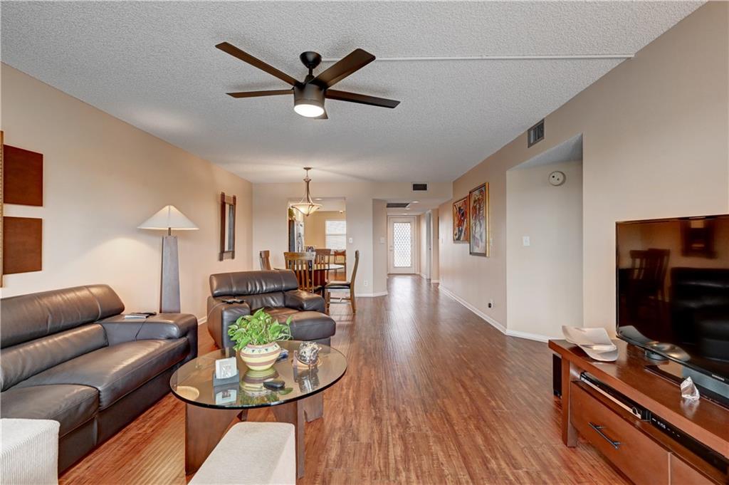 WYNMOOR VILLAGE - Residential