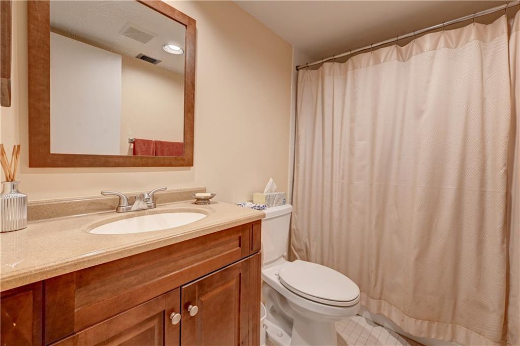 WYNMOOR VILLAGE - Residential
