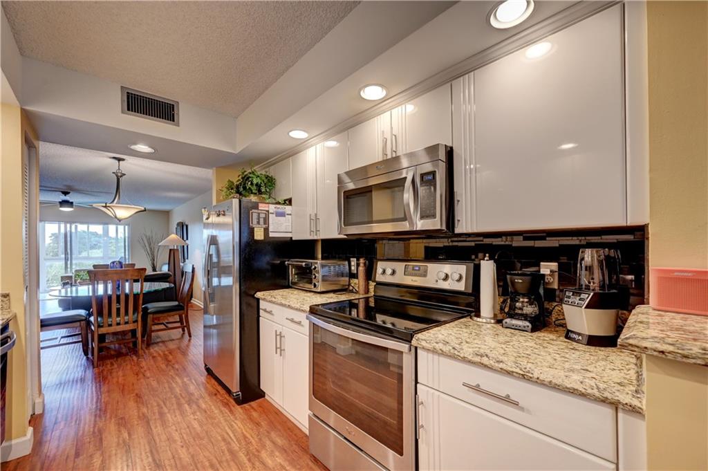 WYNMOOR VILLAGE - Residential