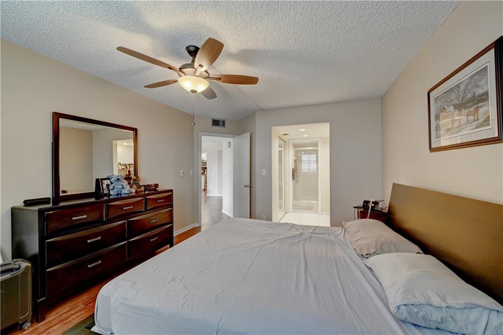 WYNMOOR VILLAGE - Residential