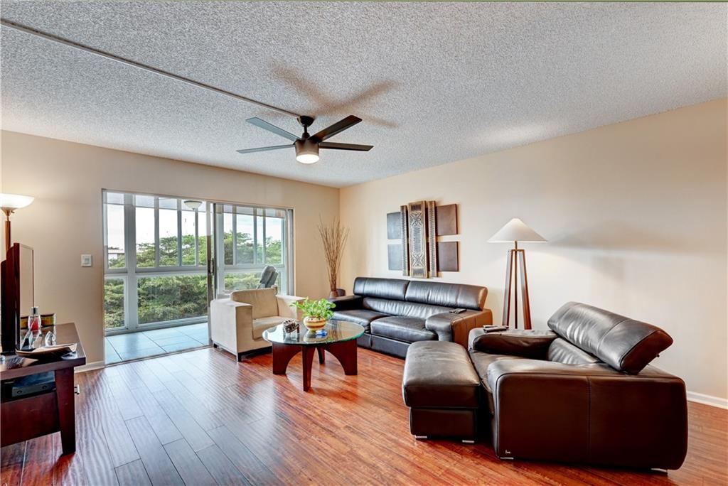 WYNMOOR VILLAGE - Residential