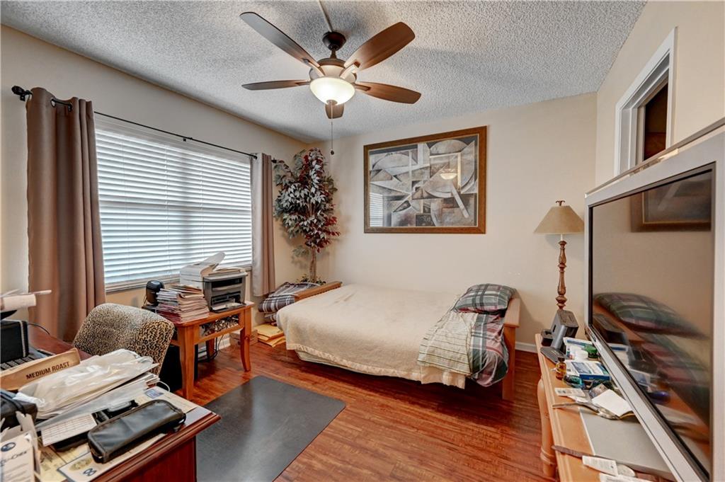 WYNMOOR VILLAGE - Residential