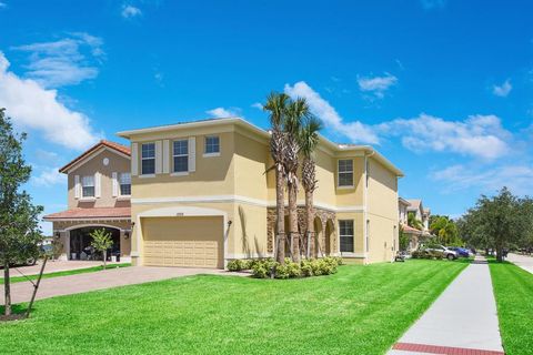 A home in Port Saint Lucie