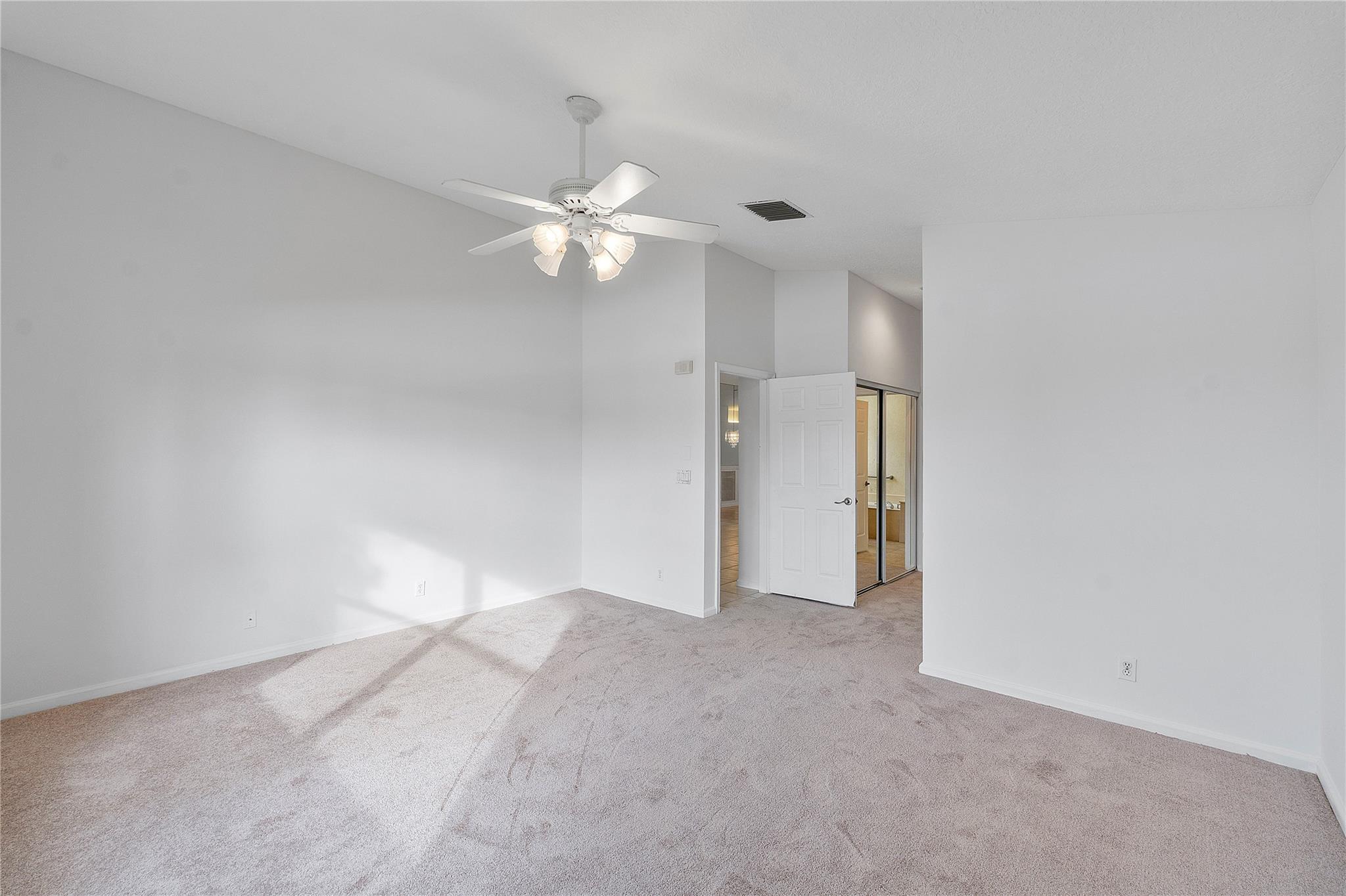 Coral Lakes 04 - Residential