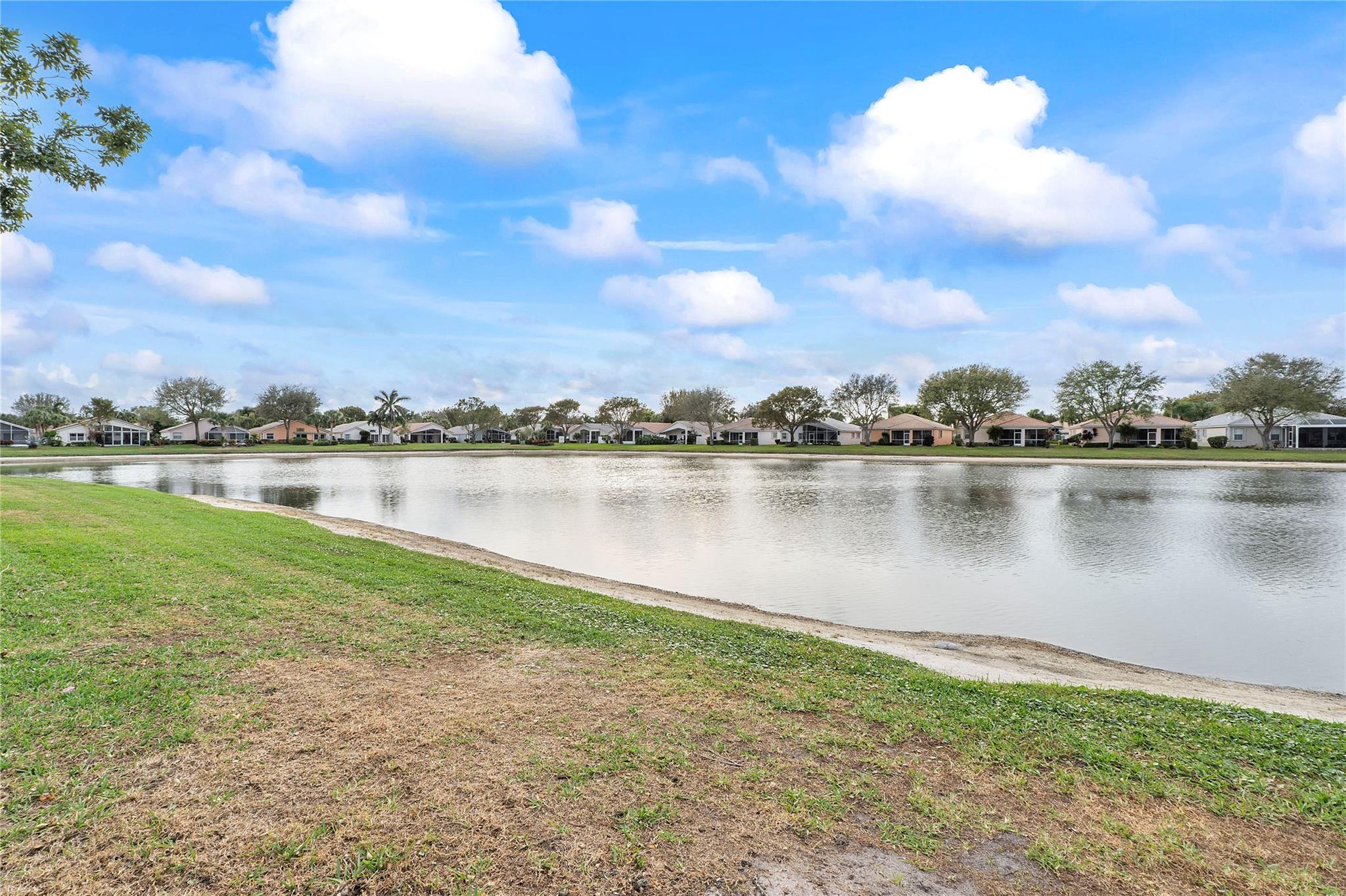 Coral Lakes 04 - Residential