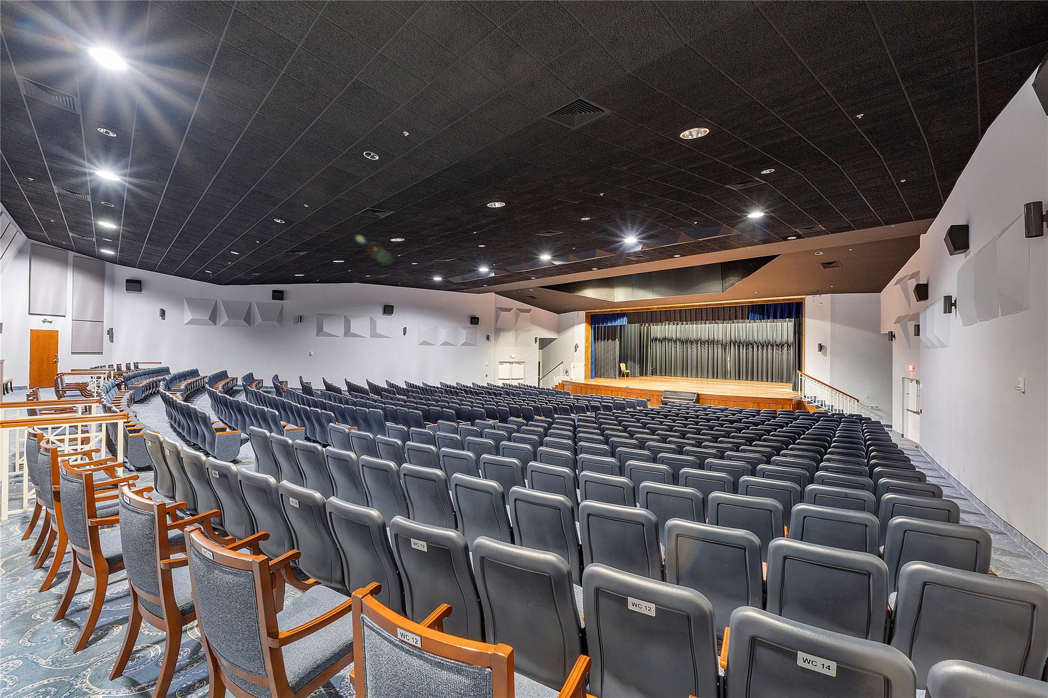 Coral Lakes 04 - Residential