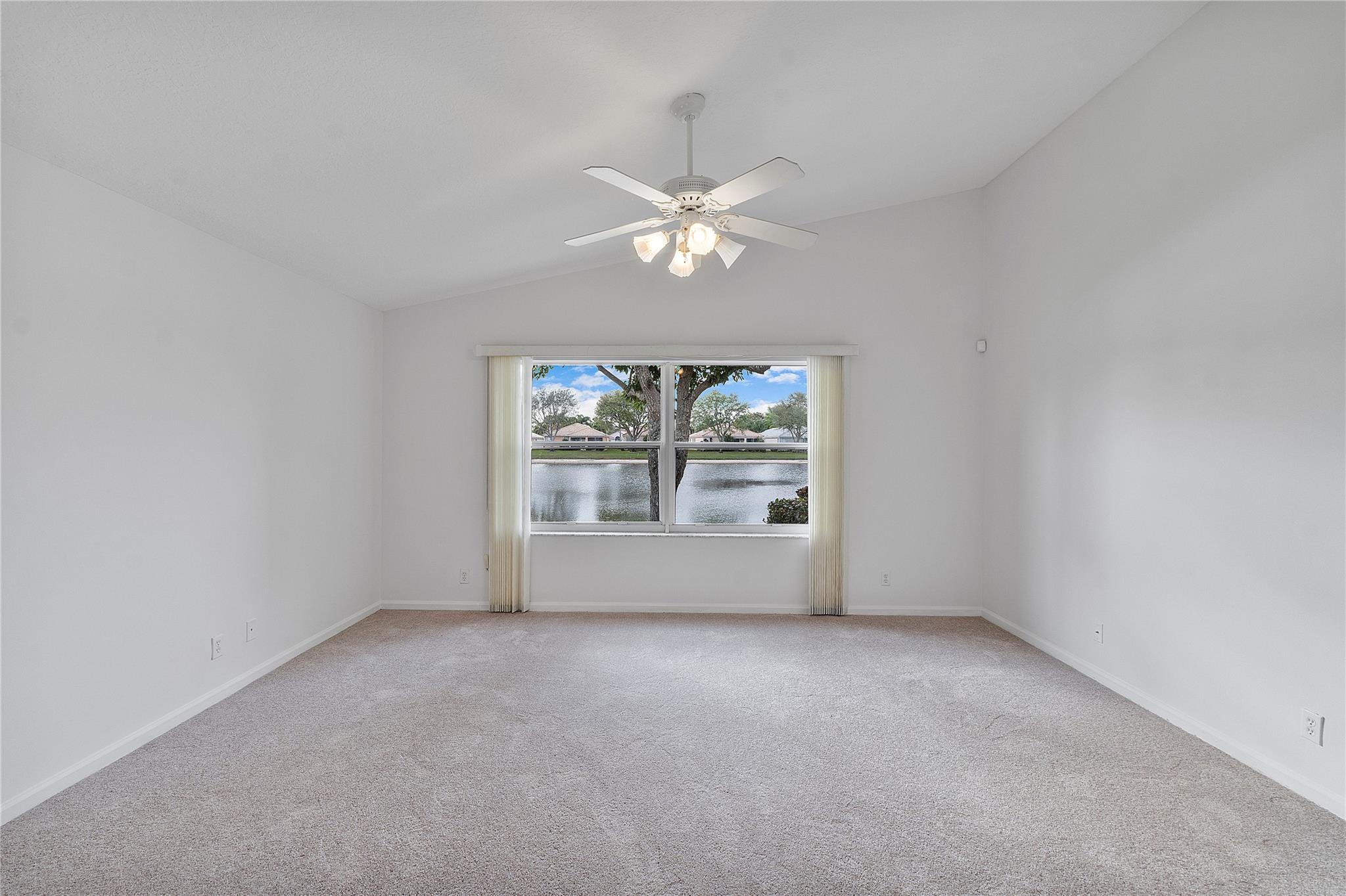 Coral Lakes 04 - Residential