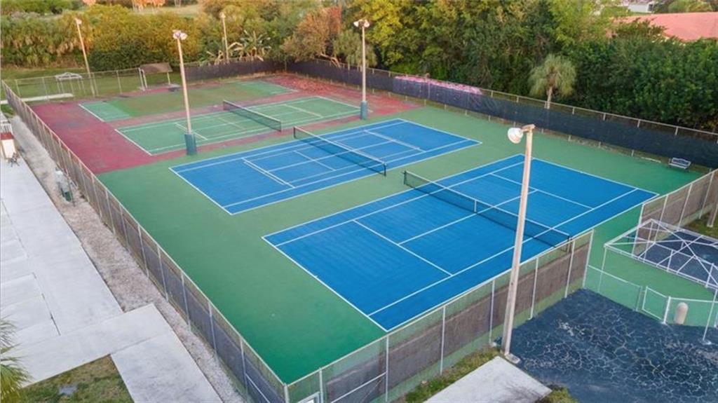 Holiday Springs Village 2 - Residential