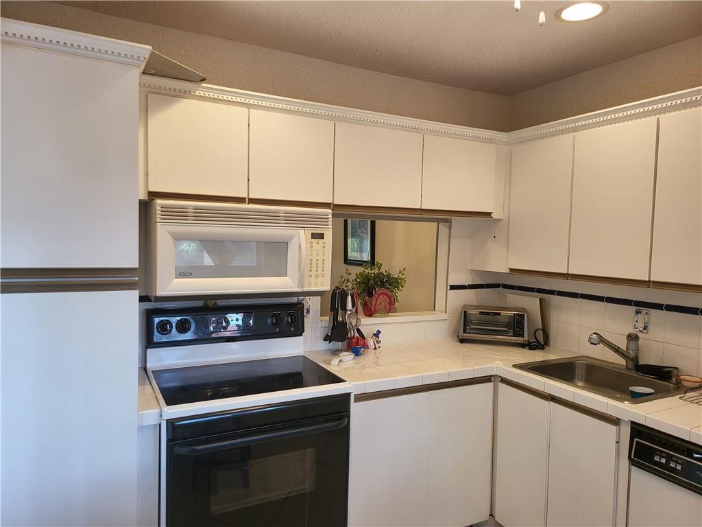 Holiday Springs Village 2 - Residential