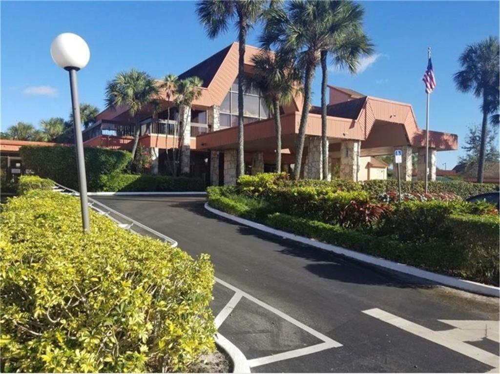 Holiday Springs Village 2 - Residential