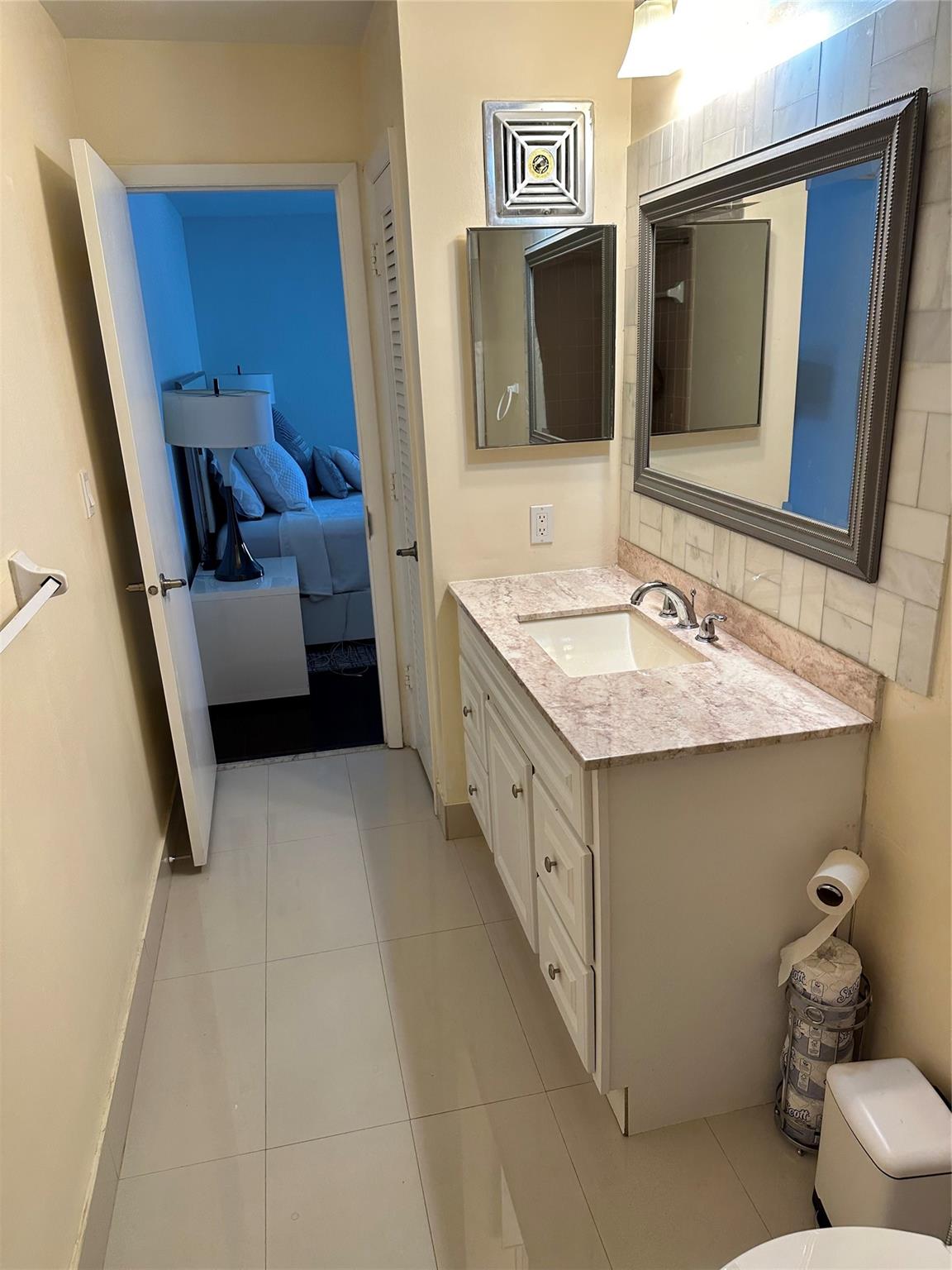 River Shores Condo - Residential Lease