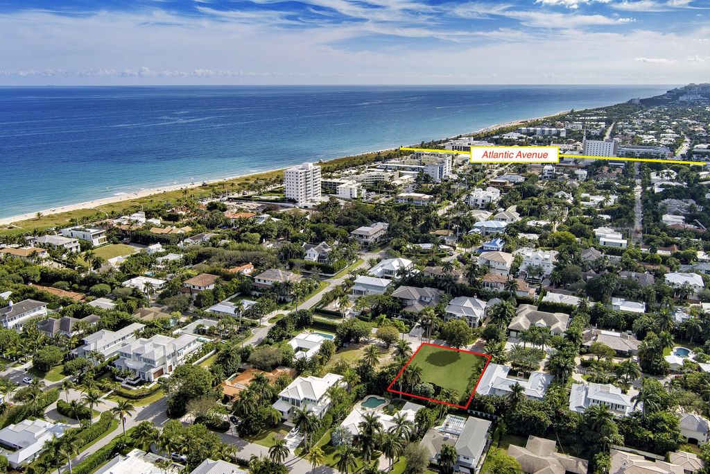 Photo of 1117 Waterway Lane, Delray Beach, FL 33483 (MLS # R11155014)