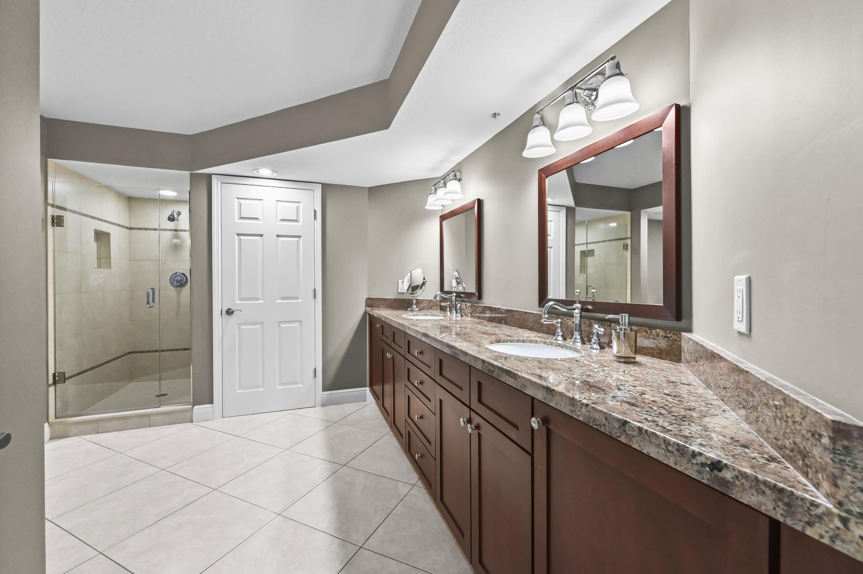 SEAWARD AT ATLANTIC VIEW CONDOMINIUM - Residential