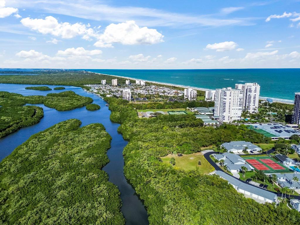 SEAWARD AT ATLANTIC VIEW CONDOMINIUM - Residential