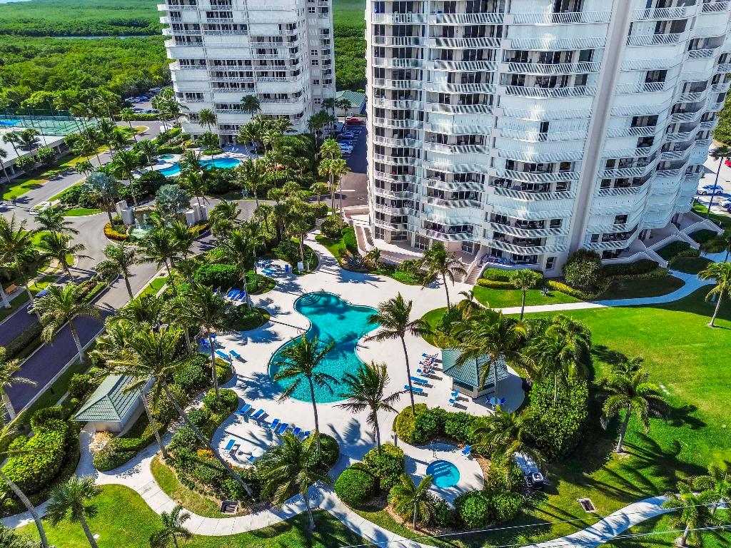 SEAWARD AT ATLANTIC VIEW CONDOMINIUM - Residential