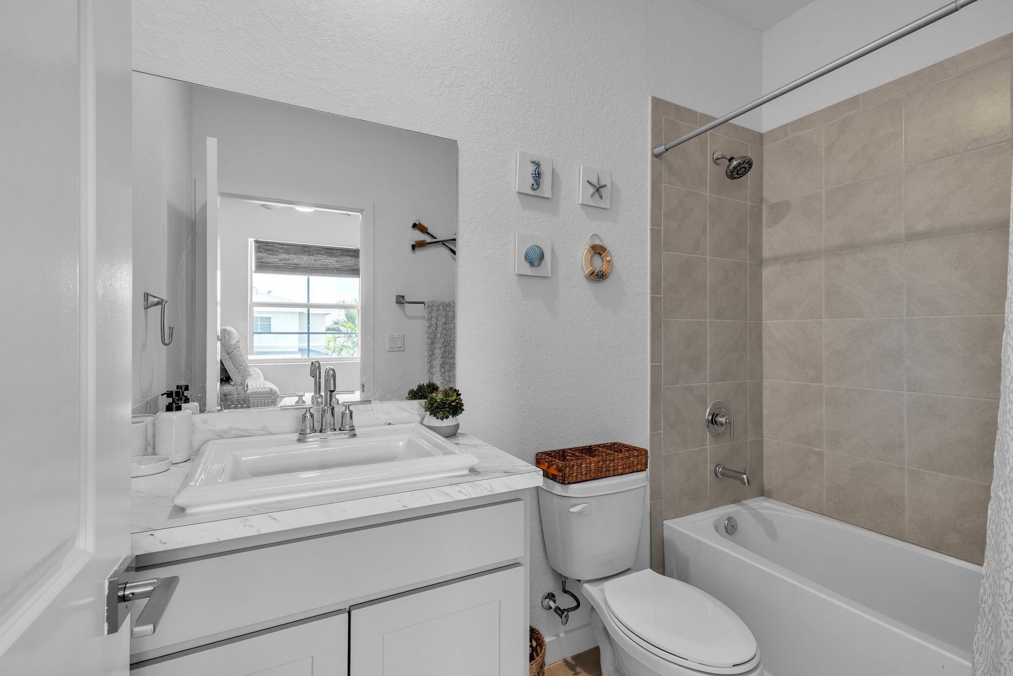 KEYS POINTE FVP SUBDIVISI - Residential