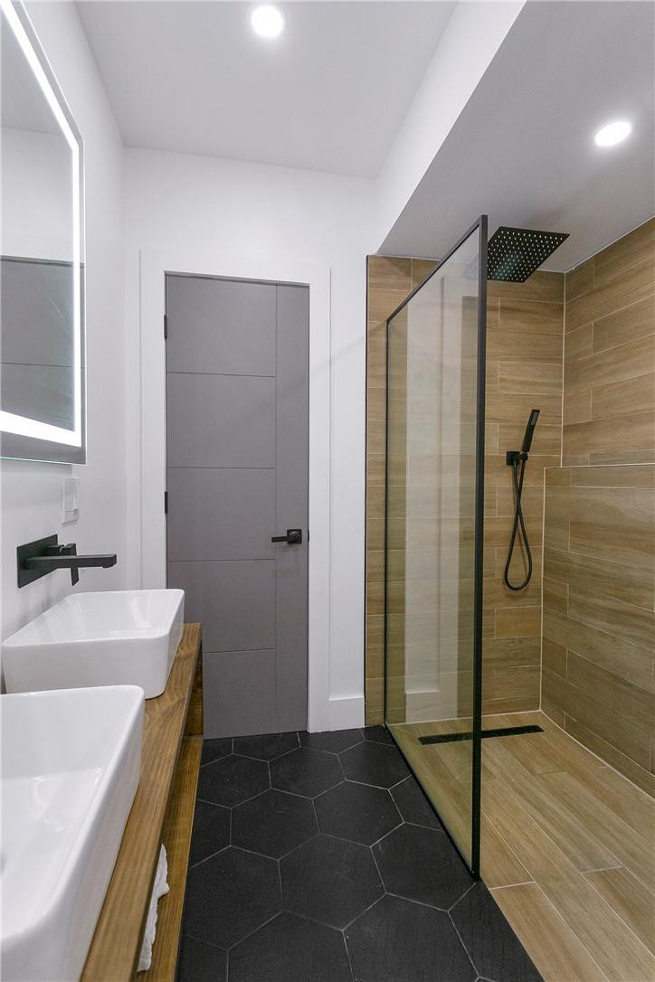 OAKLAND PARK SECOND ADD - Residential