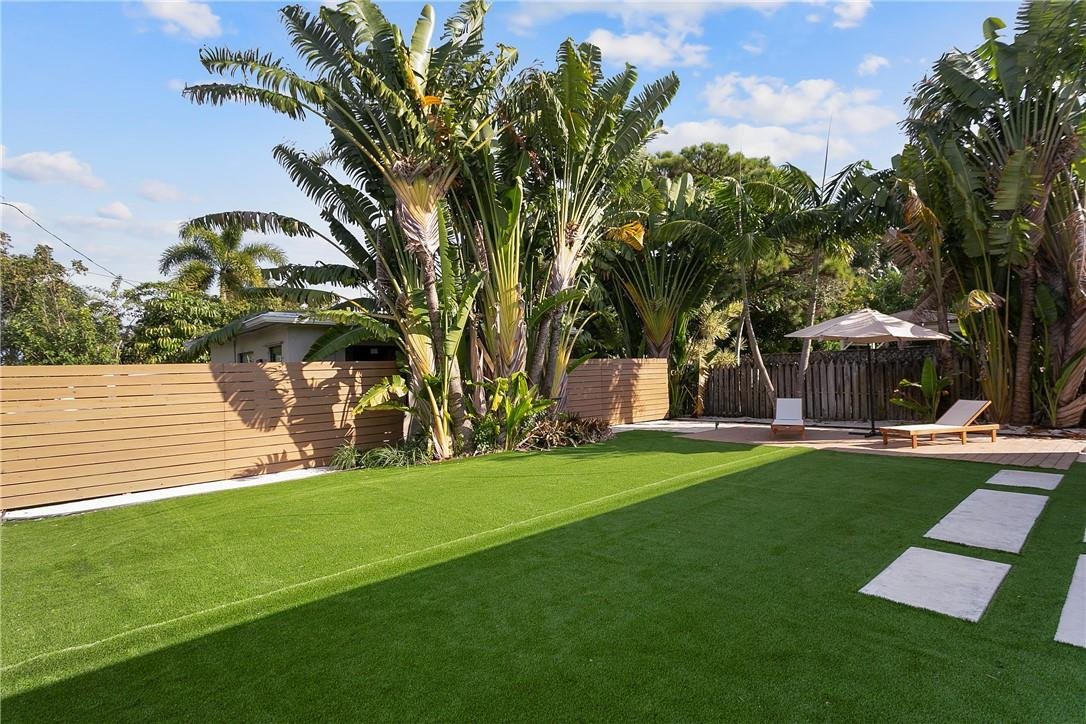 OAKLAND PARK SECOND ADD - Residential