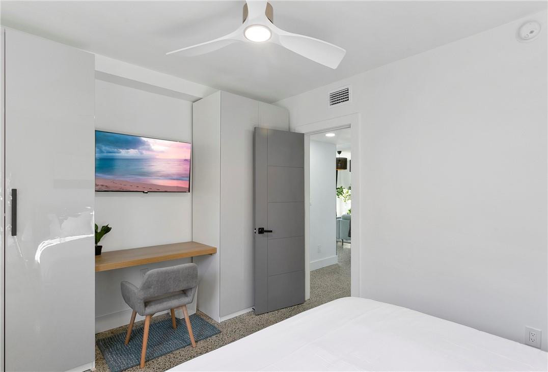 OAKLAND PARK SECOND ADD - Residential