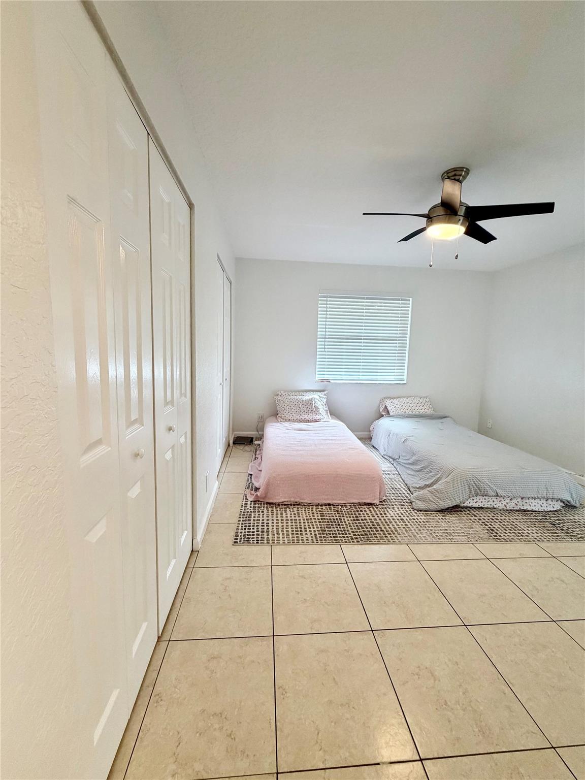 CASTLEWOOD - Residential Lease