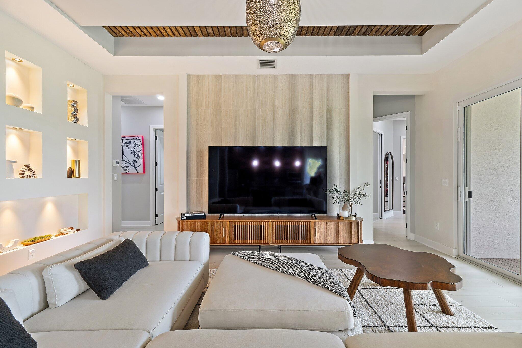 WOODLANDS OF WESTLAKE - Residential