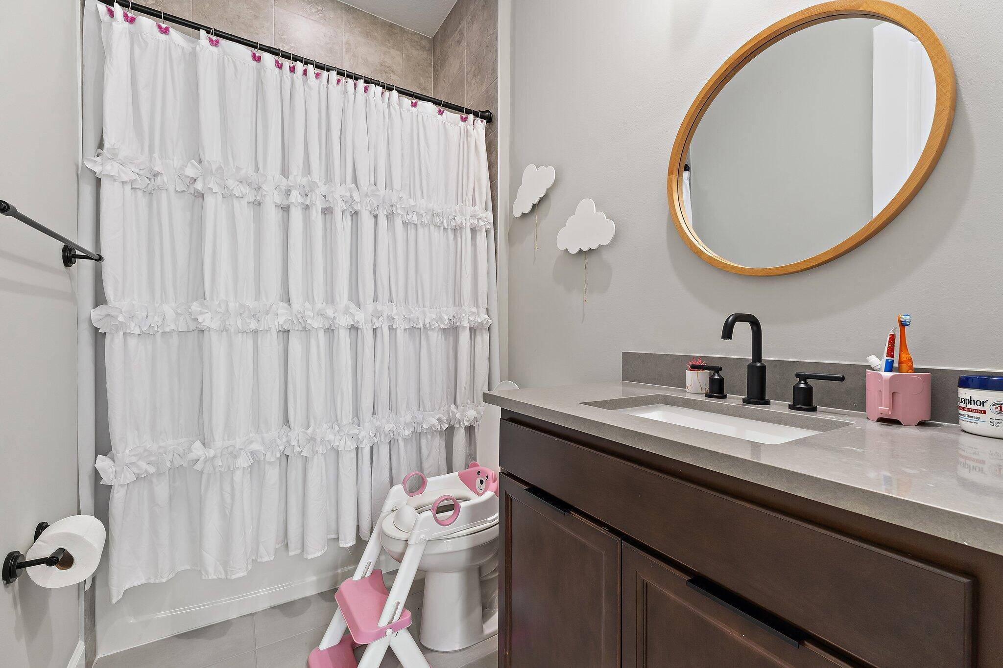 WOODLANDS OF WESTLAKE - Residential