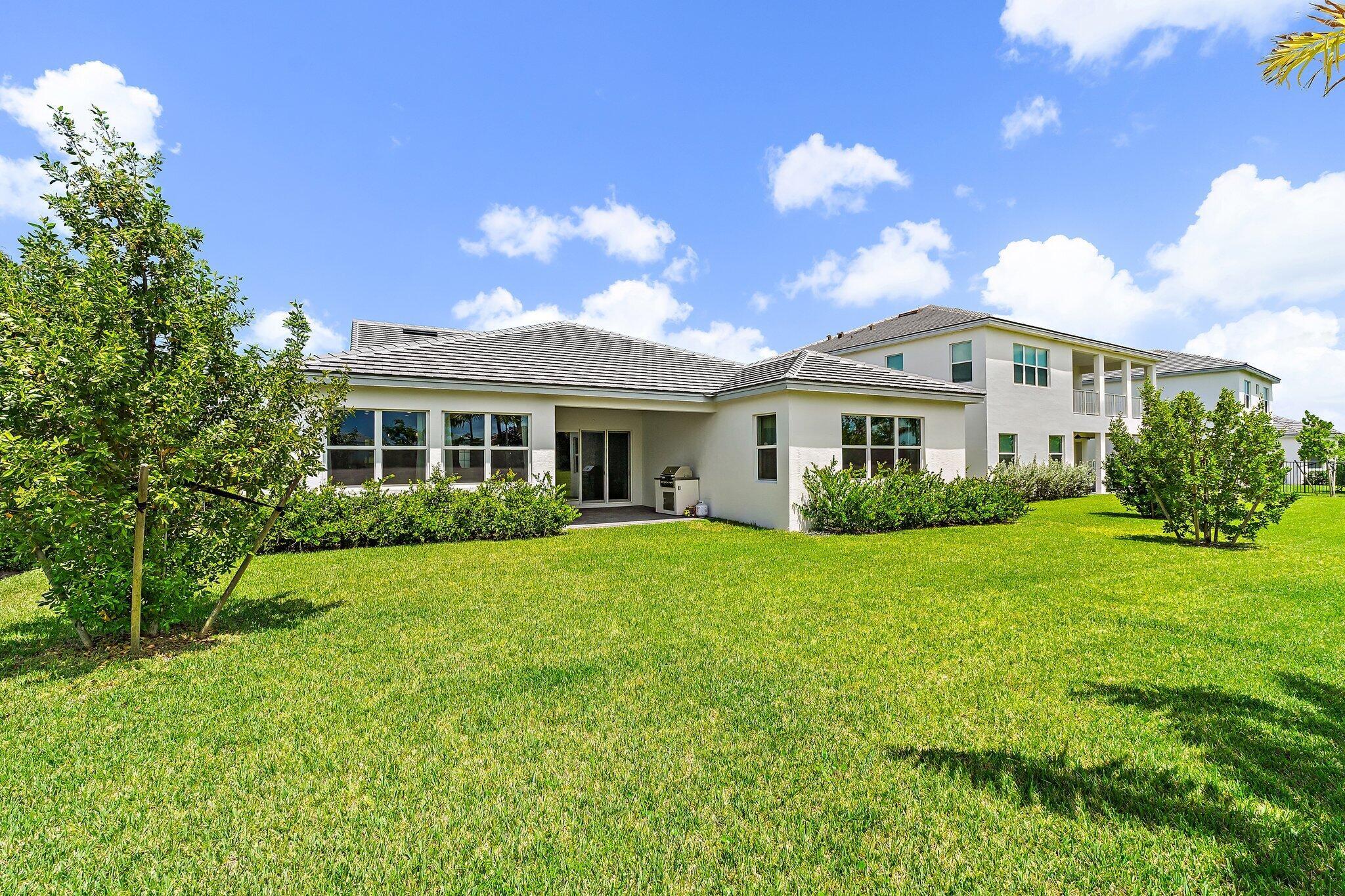 WOODLANDS OF WESTLAKE - Residential