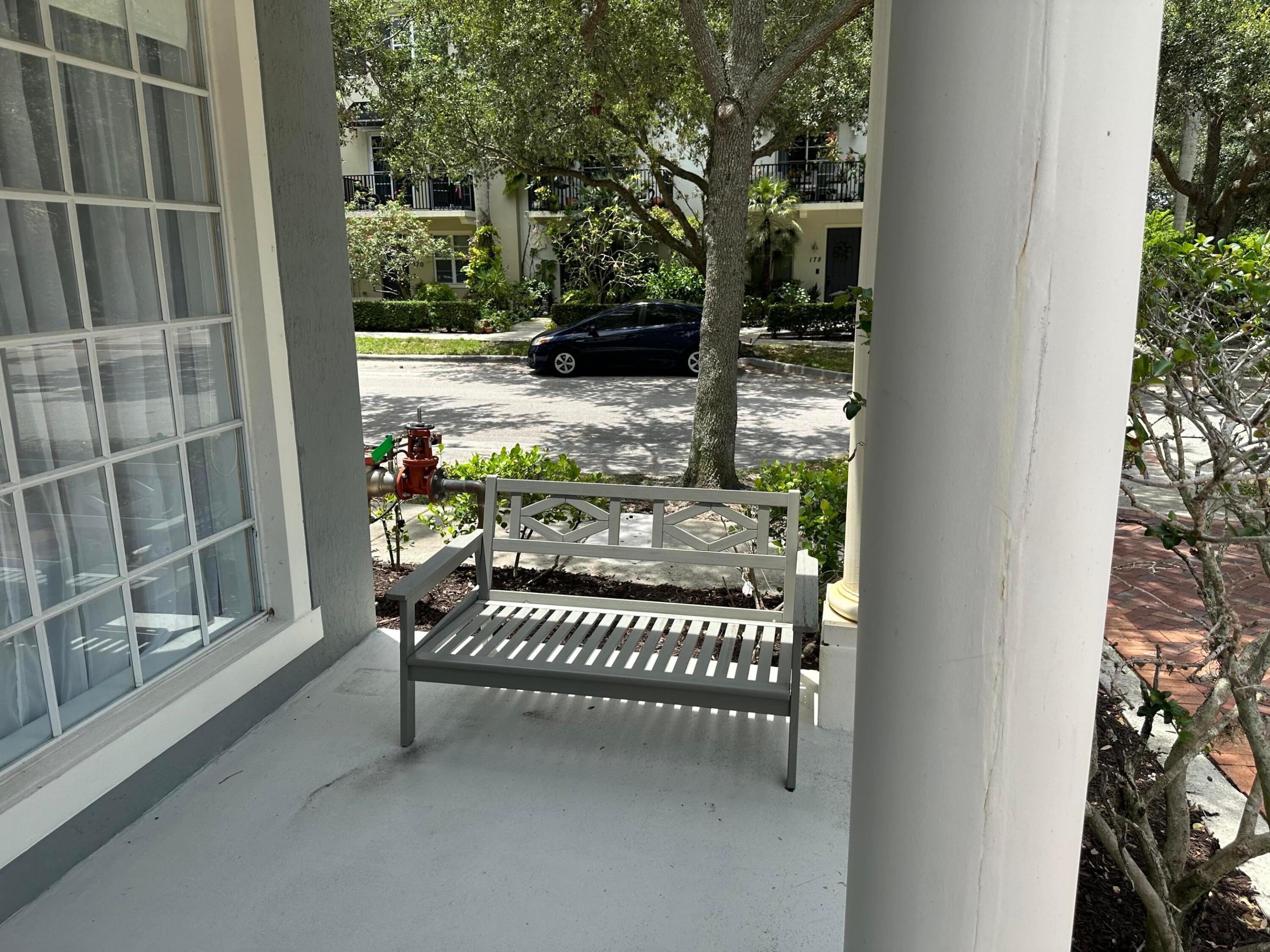 221 GREENWICH Circle 100