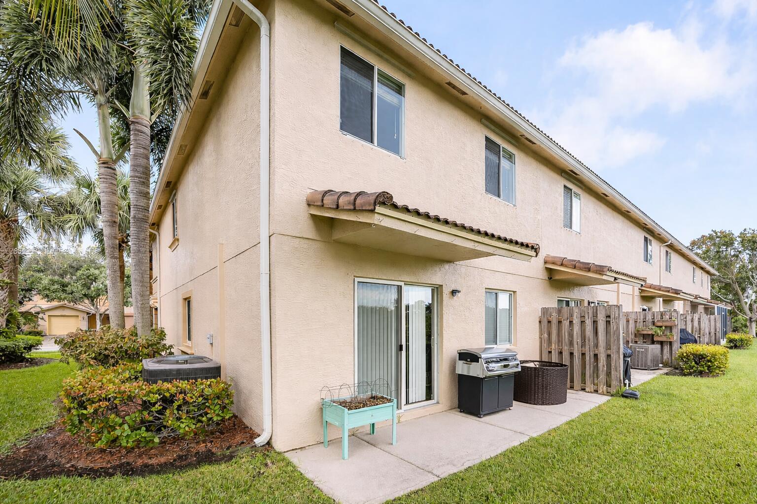 5373 SE Jennings Lane