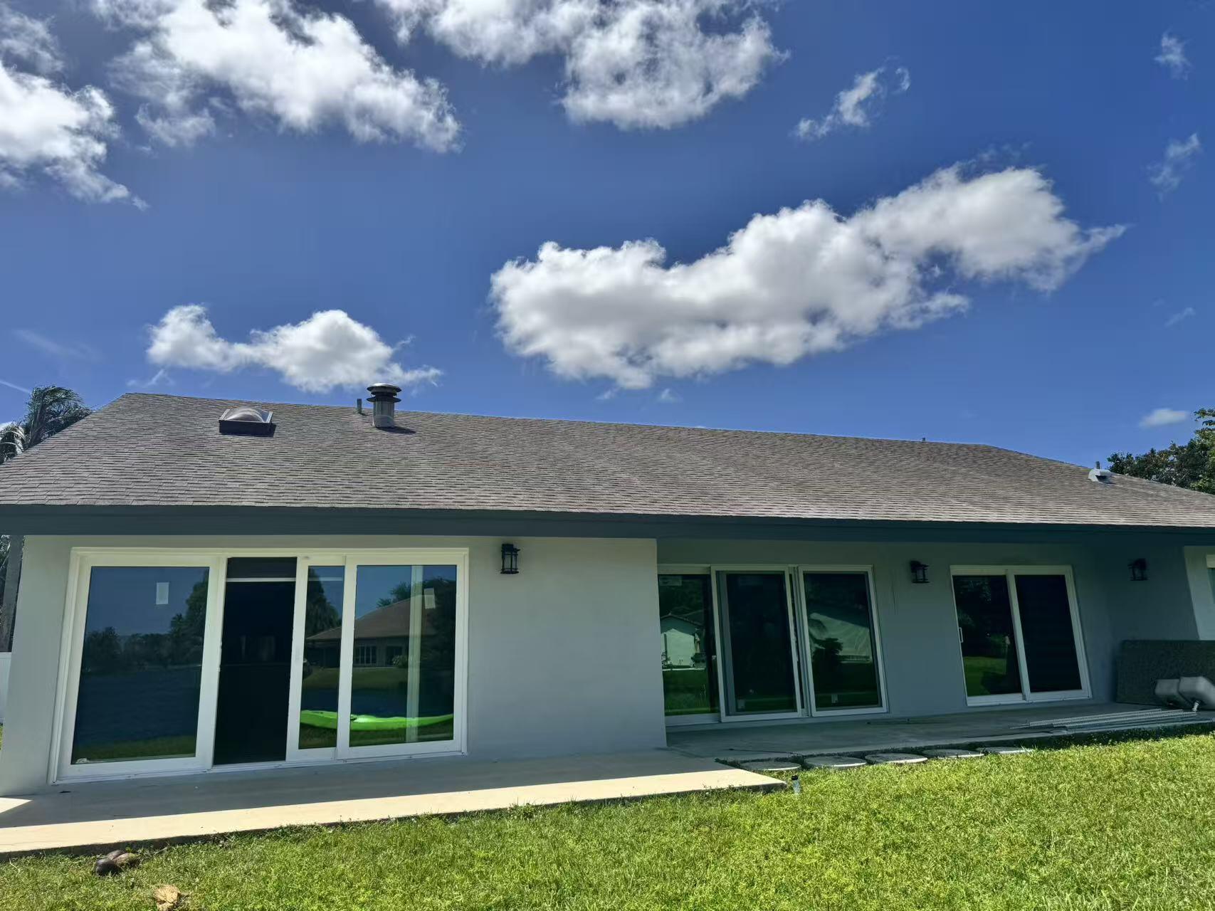 ROYAL PALM SOUTH SEC 1 - Residential Lease