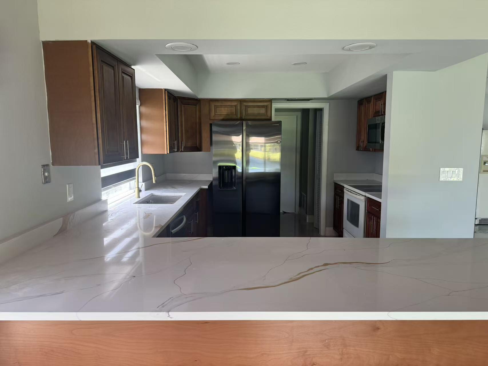 ROYAL PALM SOUTH SEC 1 - Residential Lease