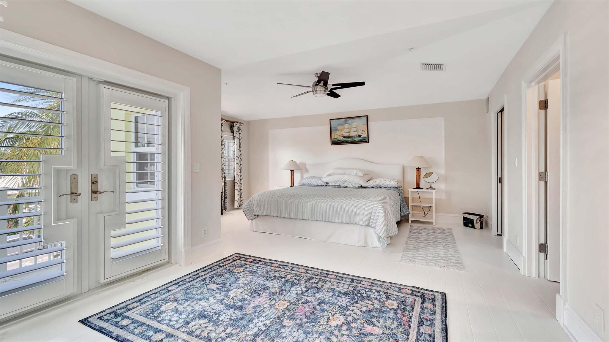 SHOREWALKER PLACE - Residential