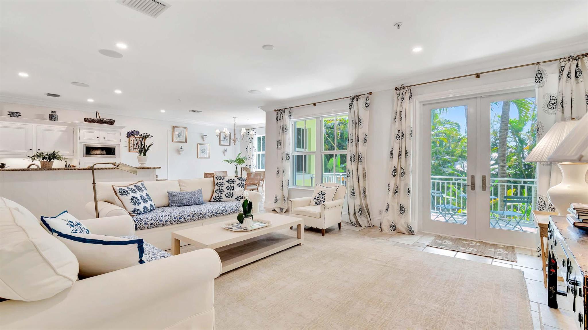 SHOREWALKER PLACE - Residential