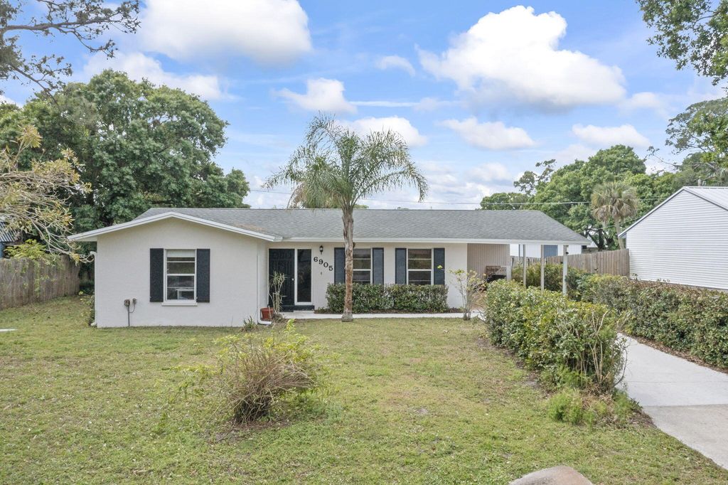 Photo of 6905 Plumosa Lane, Fort Pierce, FL 34951 (MLS # R11066268)