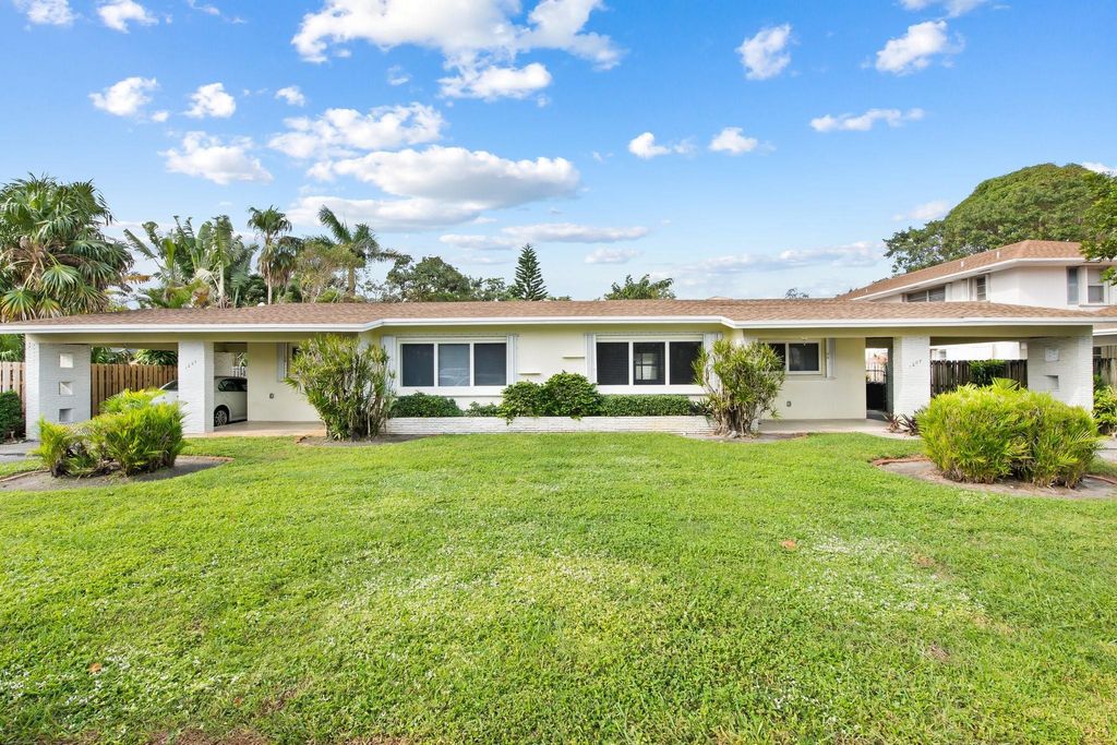 Photo of 1209 NE 18th Avenue, Fort Lauderdale, FL 33304 (MLS # F10517113)