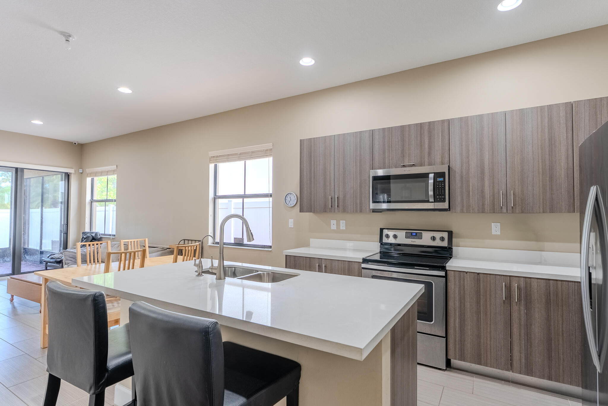 CENTRAL PARC SOUTH - Residential