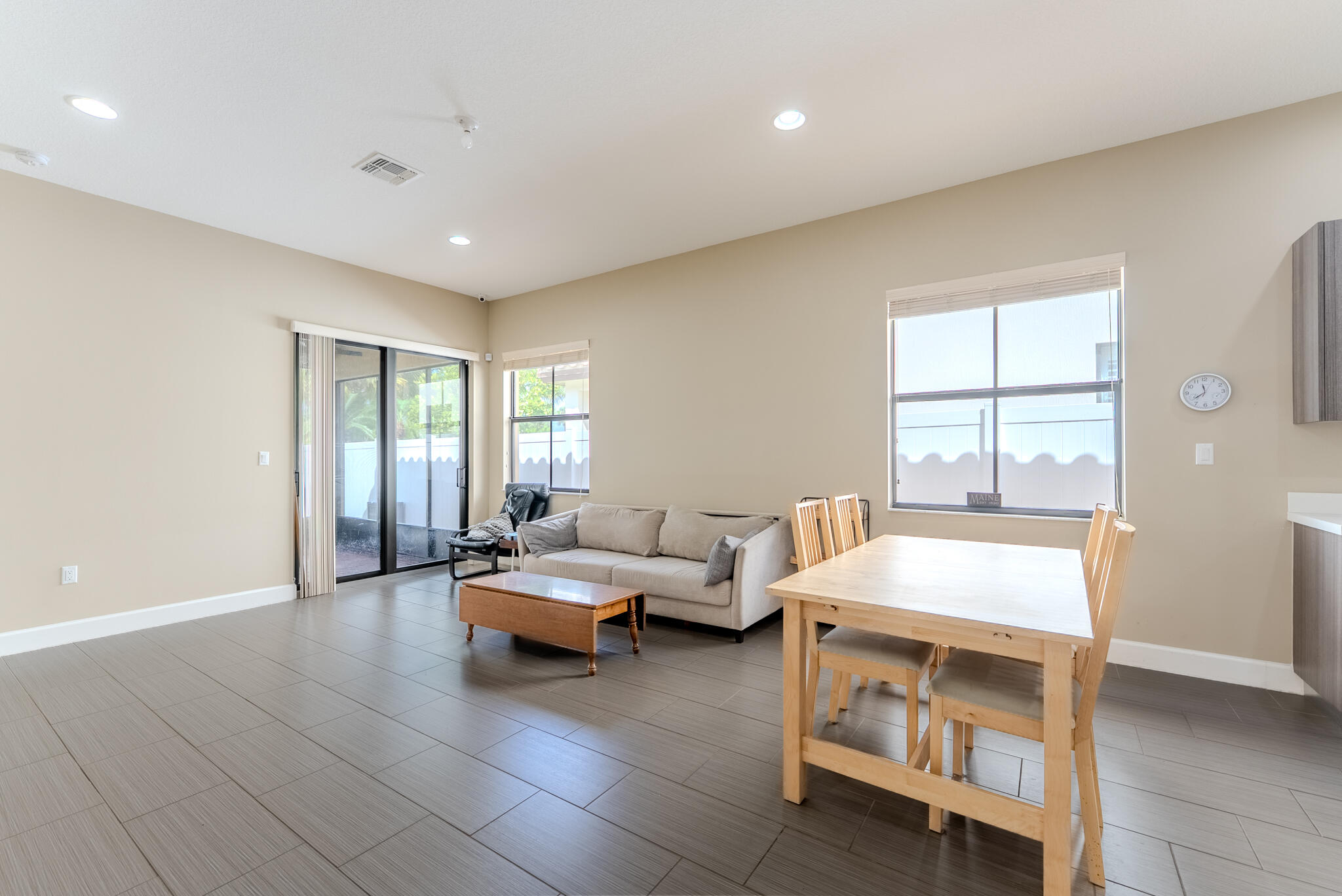 CENTRAL PARC SOUTH - Residential