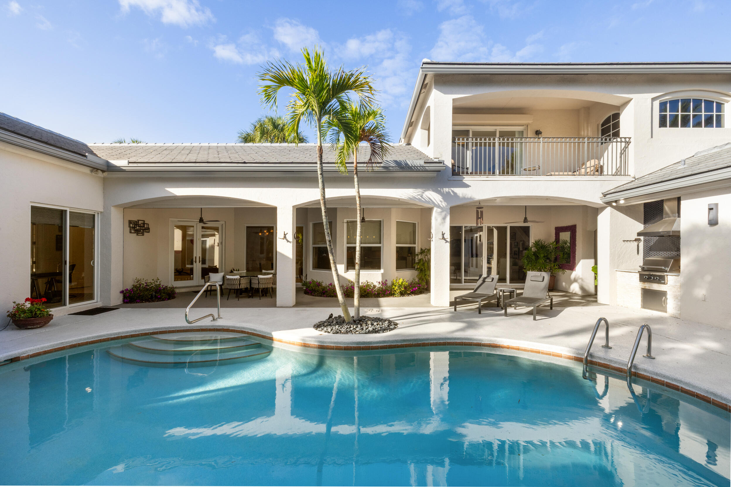 Admirals Cove - Residential