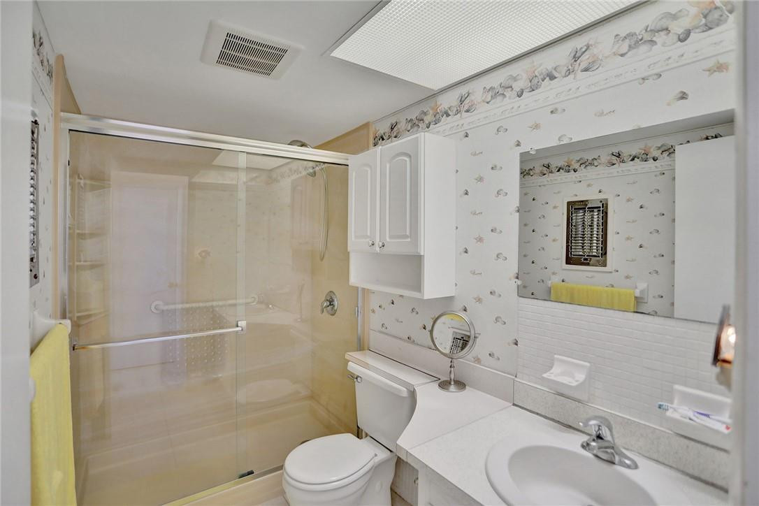 Harbor House North Condo - Residential Lease