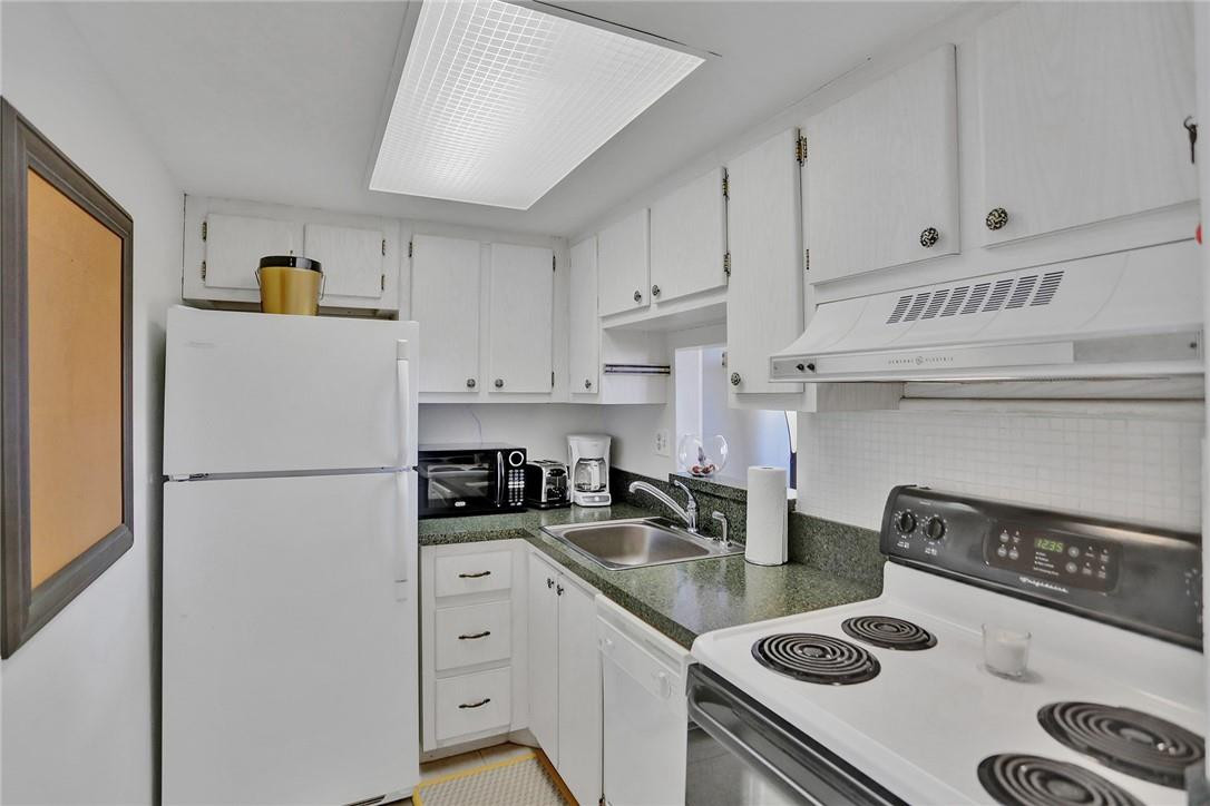 Harbor House North Condo - Residential Lease