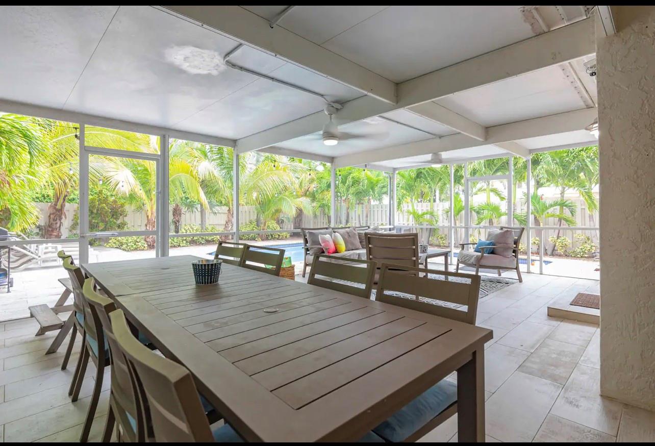HOLLYWOOD LAKES SEC - Residential Lease